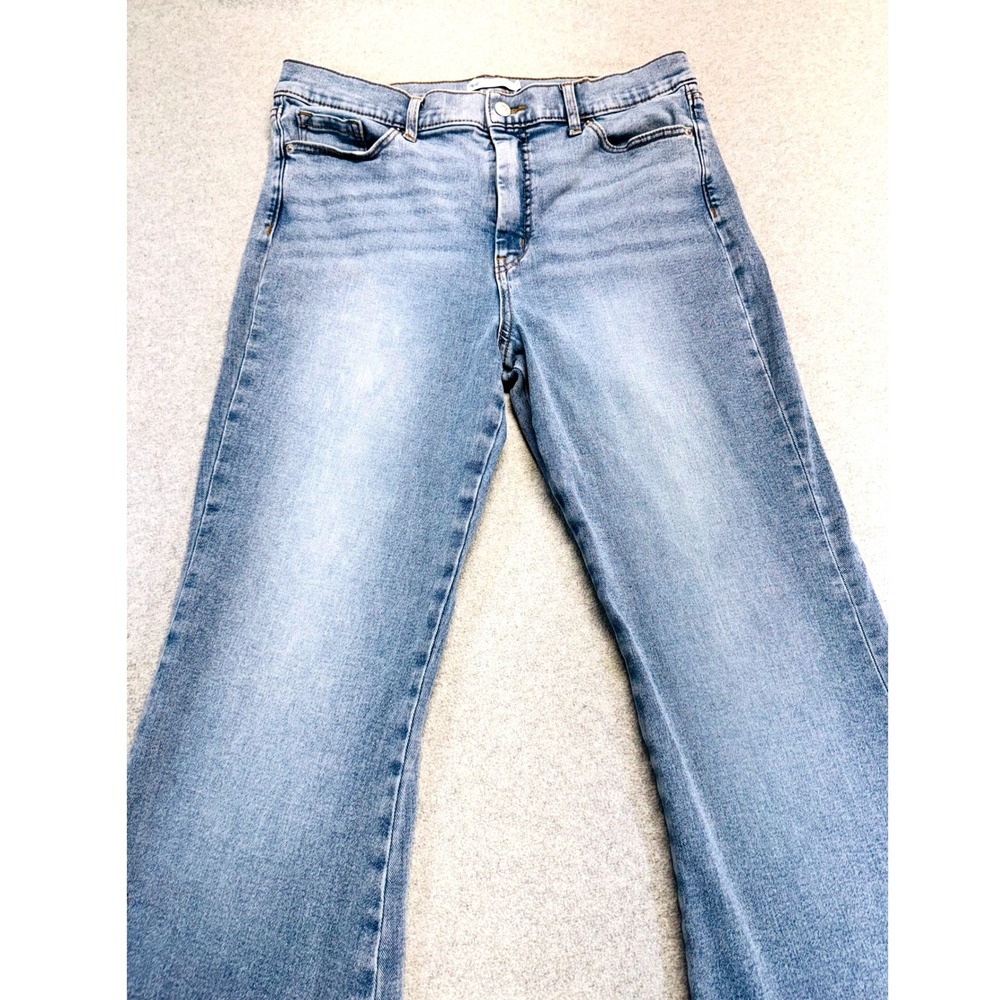 Jessica Simpson Daisy Flare Jeans Women 14 Embroidered Floral Light Wash Hippie - Picture 4 of 13